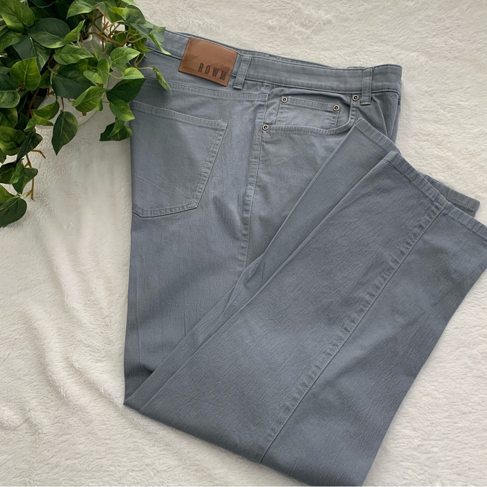 ROHM light blue men's jeans.  Size 36 x 29.